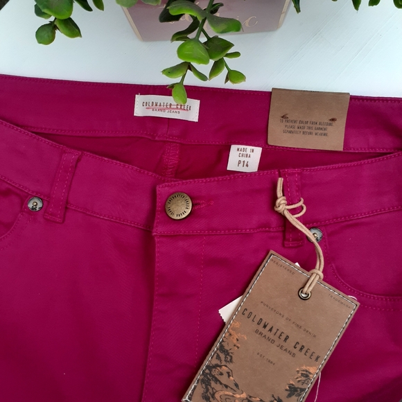 NWT Coldwater Creek Natural Fit Capri Size 14P - Picture 6 of 15